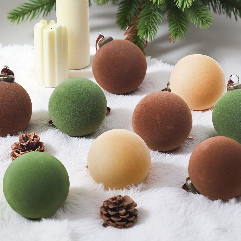 15-Piece Velvet Christmas Bauble Set for Tree Decorations