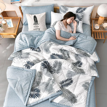 Lightweight Cooling Comforter for Summer